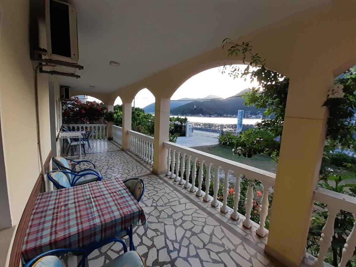 Stevovic Apartments Тиват Экстерьер фото